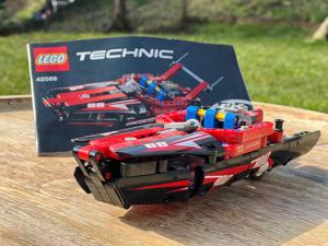 Lego Technic Speed boot