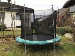 Trampolin