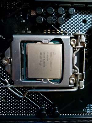 Intel Core I9-9900K   8 Core bis 5.00 GHZ   16 HT Core + Asus Prime Z390-A RGB Bild 5