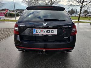 Skoda Octavia Combi RS 2,0 TDI DSG Bild 6