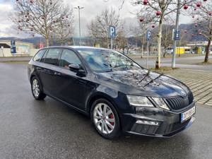 Skoda Octavia Combi RS 2,0 TDI DSG Bild 2