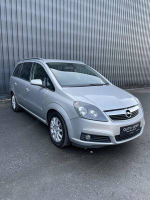 Opel Zafira 1,6 7 Sitzer Nur 85 tkm ! Bild 2