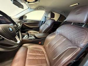 BMW 530 Bild 14