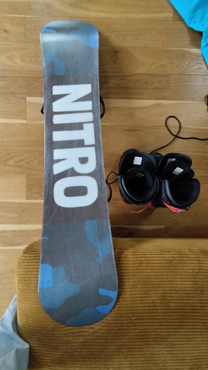 Snowboard mit Bindung und Schuhe  Bild 2