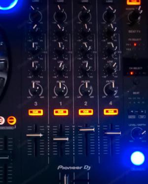 Pioneer DDJ FLx 6 DJ Controller Bild 4