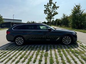 Verkaufe meinen BMW 520d G31 *Laser*HUD*Standhzg*Leder*DrivingAssistantPlus* (Deutschland) Bild 3