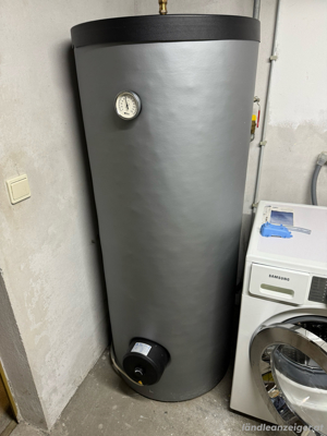 Warmwasser Boiler 300l mit E-Patrone