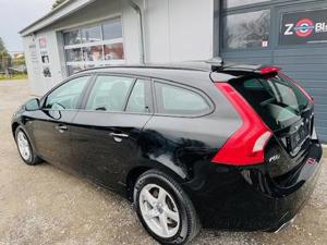 Volvo V60 2015 Bild 2