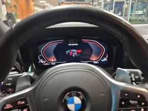 BMW 340 Bild 17