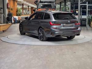 BMW 340 Bild 8