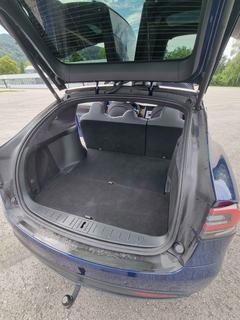 Tesla Model X Bild 5