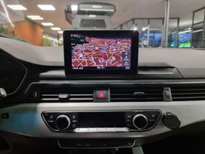Audi A4 Bild 17