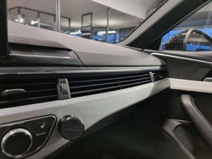Audi A4 Bild 20