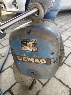 Demag Kettenkran 500kg