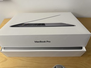 MacBook Pro - 15 Zoll, 2018 - Space Gray