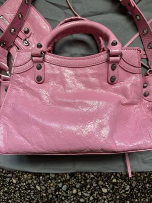 Balenciaga Le Cagole kleine Tasche in rosa, fast neu Bild 6