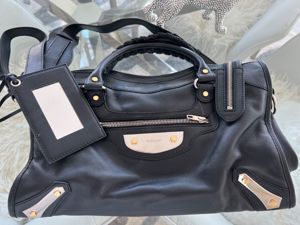 BALENCIAGA CITY metallic edge noir Bild 2