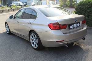 Bmw 335i xDrive Österreich-Paket Handschalter aus dritter Hand  Bild 4