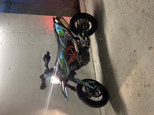 KTM 690 SMC R Supermoto Bild 9