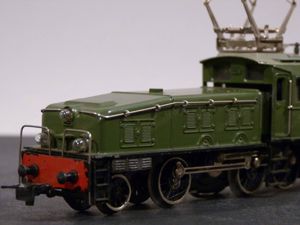 MÄRKLIN H0 Elektrische Lokomotive CCS 800 Krokodil   1950 Bild 8