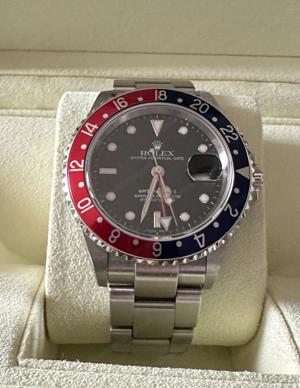 Rolex GMT Master II Ref. 16710T 40mm Pepsi 2005  Bild 9