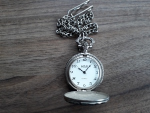 Taschenuhr mit Sprungdeckel mit Motiv 3 Pferde  Bild 4