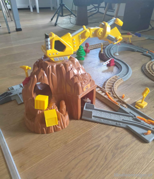 Umfangreiches Zugset von Geotrax (von FisherPrice) merh als 100Teile Bild 4