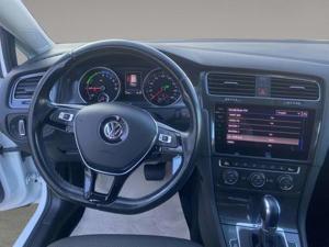 Volkswagen e-Golf Bild 13