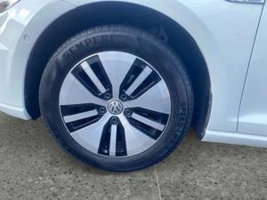 Volkswagen e-Golf Bild 9