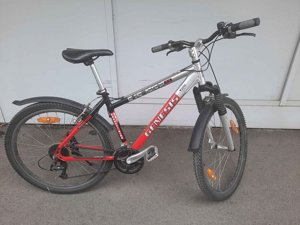 Verkaufe ein sehr gutes Mountain Bikes  der Marke GENESIS  36 Zoll ! Bild 2