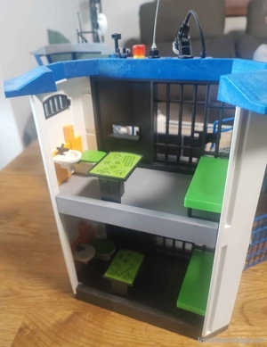 Playmobil Polizei Station wie neu Bild 2