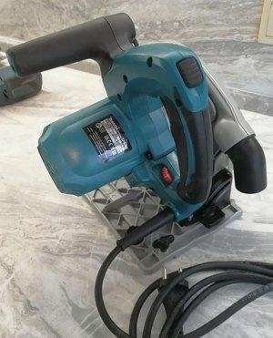 Kreisäge Makita SP6000J + Führungsschiene Bild 8