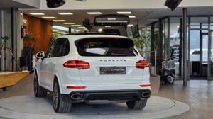 Porsche Cayenne Bild 14