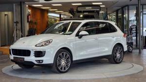 Porsche Cayenne Bild 9