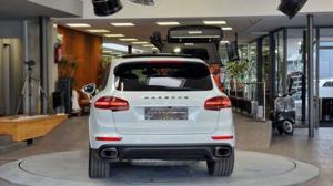 Porsche Cayenne Bild 15