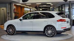 Porsche Cayenne Bild 12