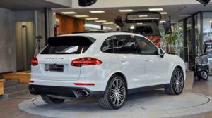 Porsche Cayenne Bild 17