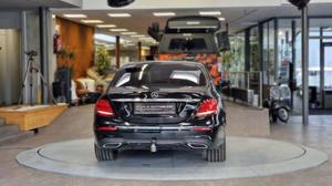 Mercedes-Benz E 220 Bild 11
