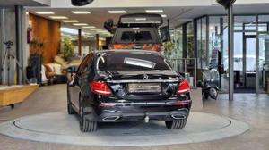 Mercedes-Benz E 220 Bild 10