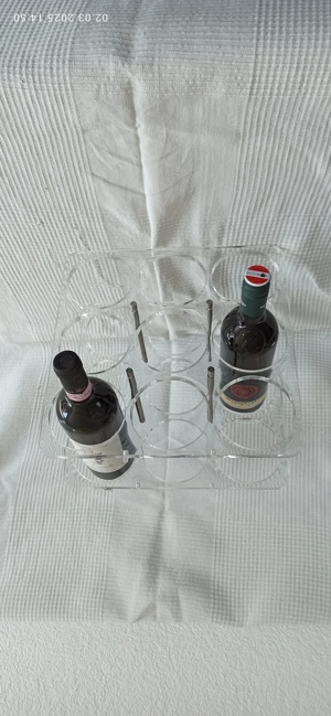 Weinregal aus Acryl