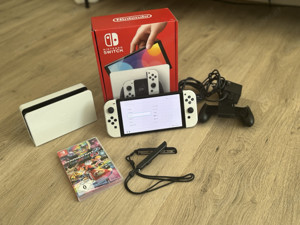 Nintendo Switch OLED inklusive Mario Kart 8 Deluxe Bild 2