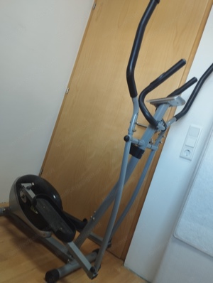 Crosstrainer mit Pulsmessung Bild 5