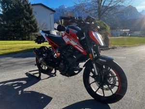 KTM Duke 125 Bild 2