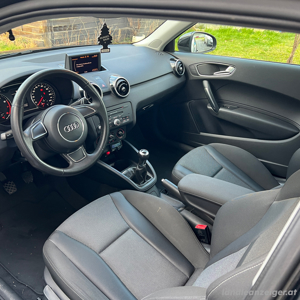 AUDI A1 1.2TFSI Klima Tempomat Start Stop tüv&service neu Sport Bild 9