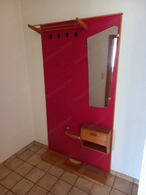 Garderobe zu verschenken