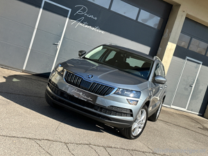 Skoda Karoq Style 4x4 2,0TDI Allrad* Sport* Navi* AHK* Kamera*