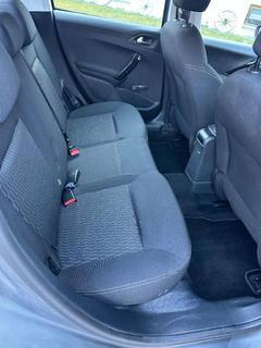 Peugeot 208 Bild 4