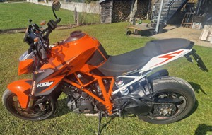 KTM Superduke 1290 R Bild 2