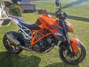 KTM Superduke 1290 R