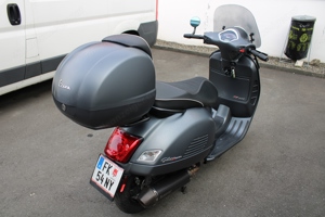 Piaggio Vespa 300 Bild 5